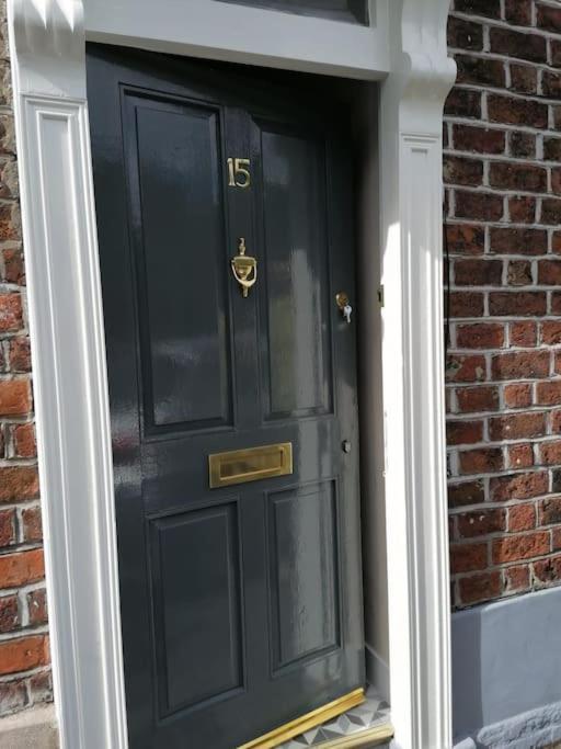 Stunning 3 Bedroom Townhouse In The Heart Of City Belfast Zewnętrze zdjęcie